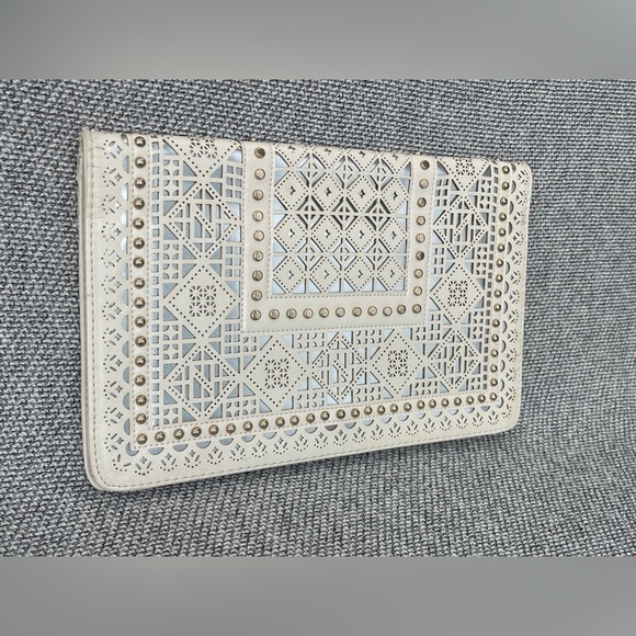 MMS Design Studio White Clutch with Intricate Cutouts - Picture 1 of 16